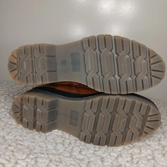 Mia Colin Lug Sole Faux Leather Combat Boots 7.5 - Picture 8 of 10